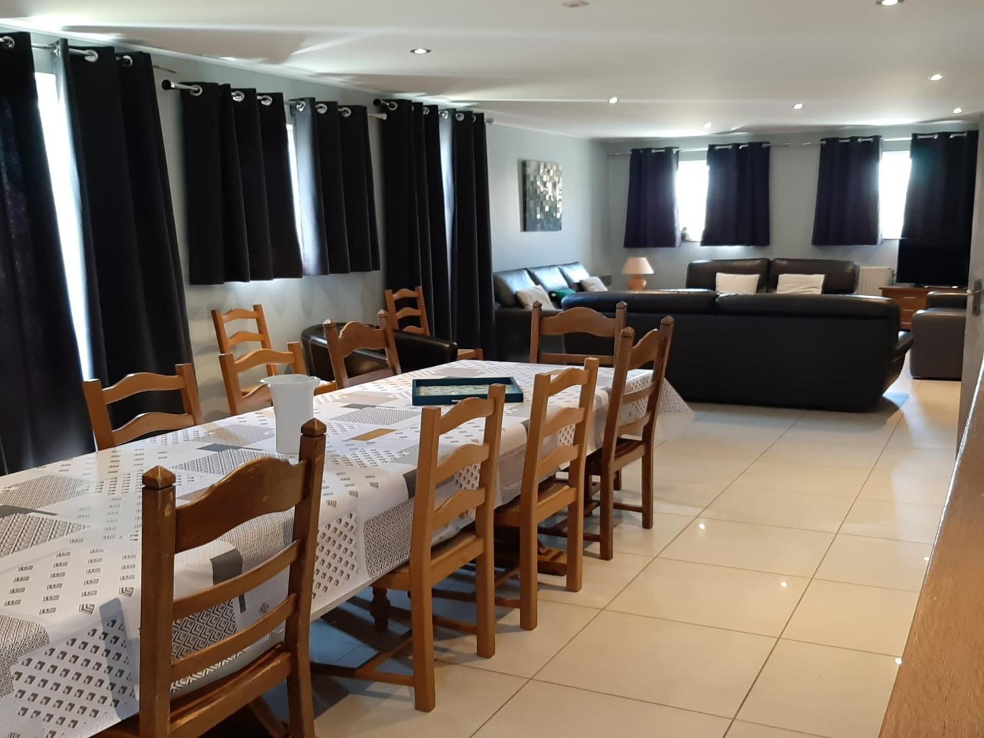 Contemporary Holiday Home In Houffalize With Private Garden エクステリア 写真