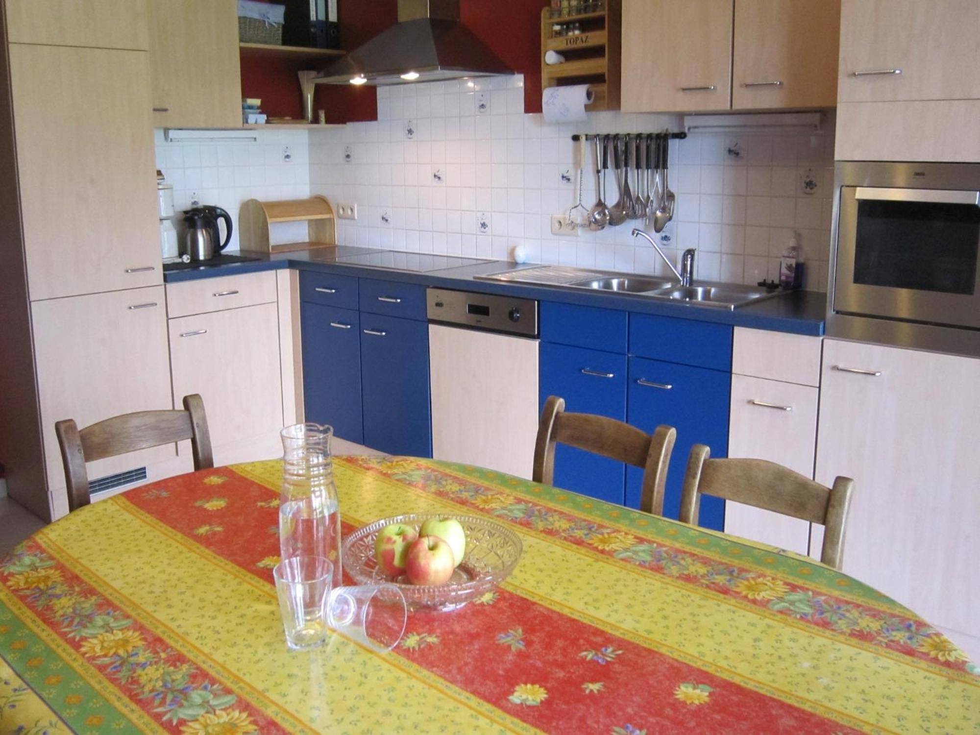Contemporary Holiday Home In Houffalize With Private Garden エクステリア 写真