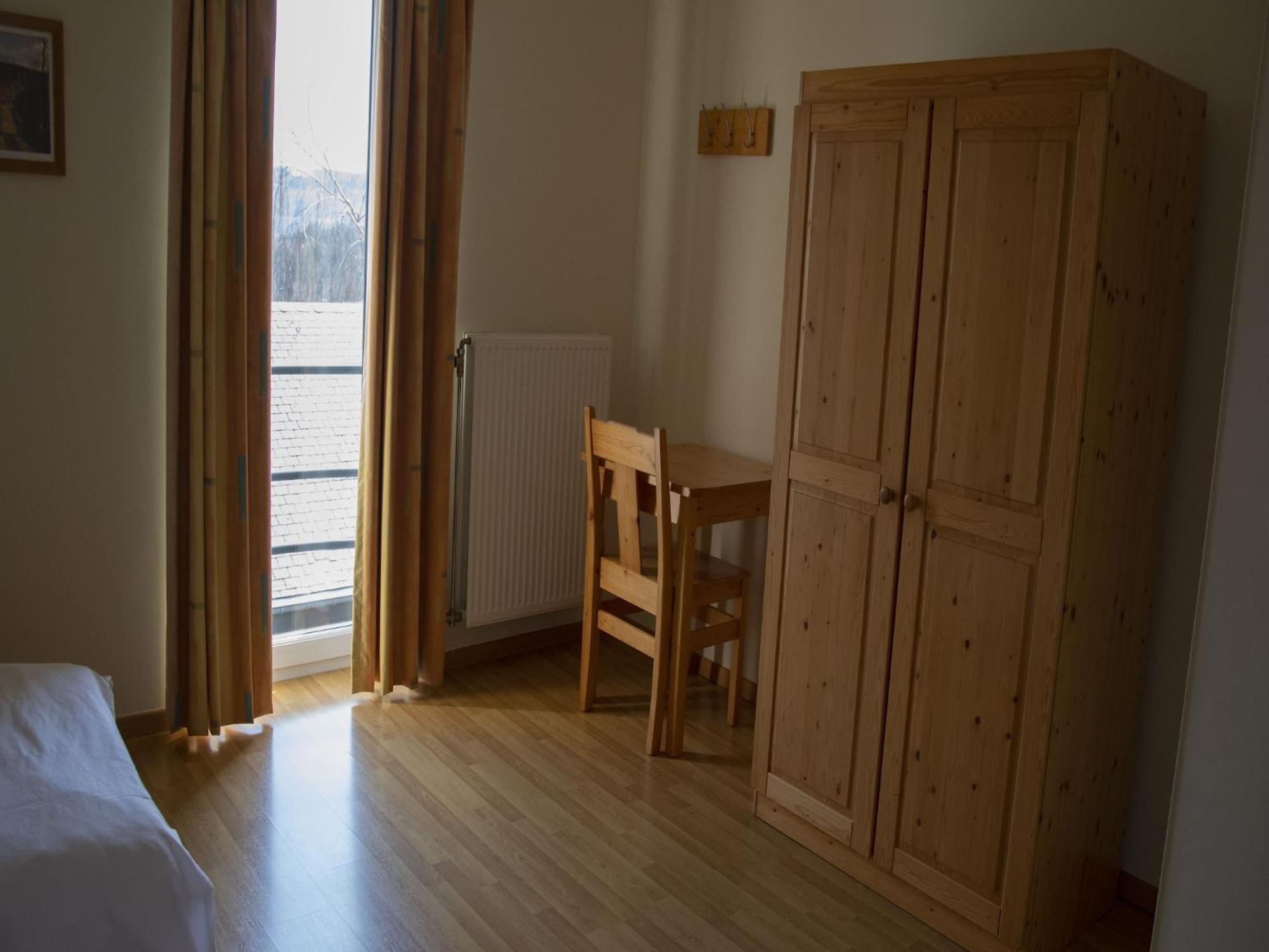 Contemporary Holiday Home In Houffalize With Private Garden エクステリア 写真